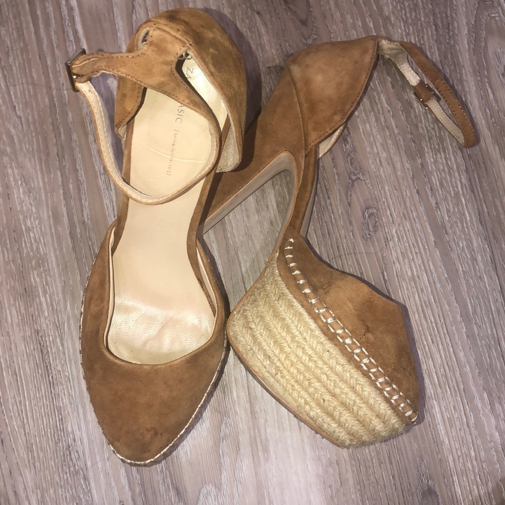 Clunky Zara Basics heels